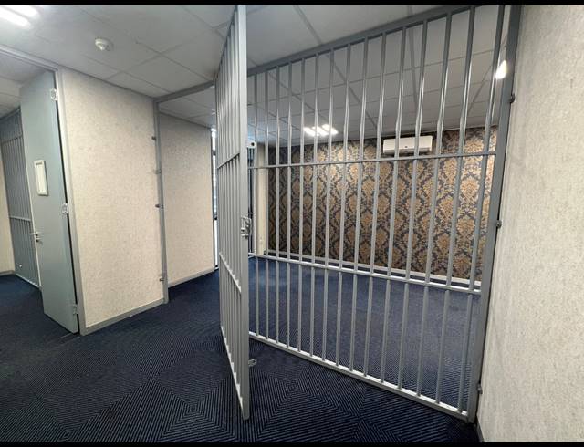 337M² OFFICE TO LET IN ROSEBANK